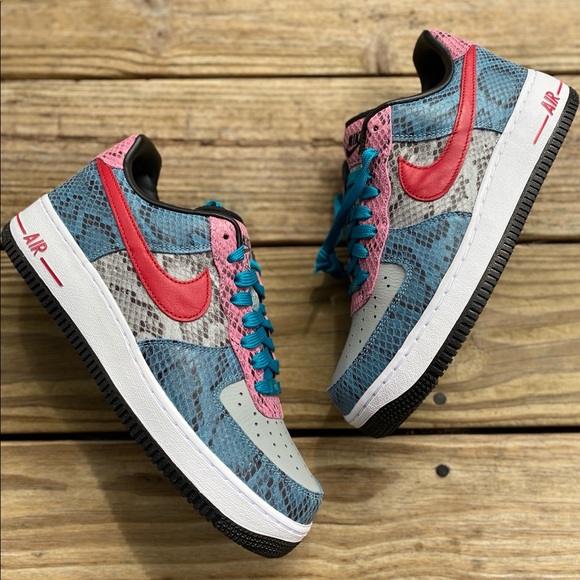 nike id snakeskin